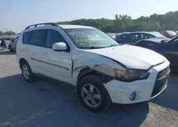 2011 MITSUBISHI OUTLANDER SE