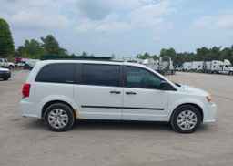 2014 DODGE GRAND CARAVAN SE