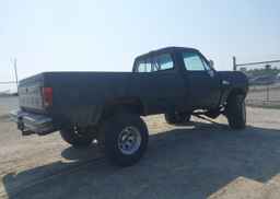 1991 DODGE W-SERIES W200