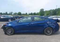 2016 HYUNDAI ELANTRA GL