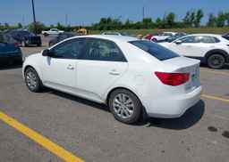 2013 KIA FORTE LX