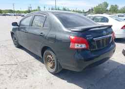 2010 TOYOTA YARIS