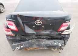 2010 TOYOTA CAMRY LE