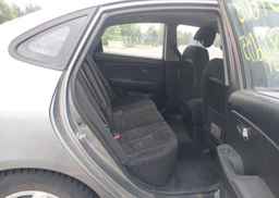 2010 HYUNDAI ELANTRA GL