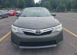 2012 TOYOTA CAMRY LE