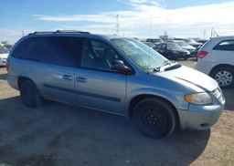 2005 DODGE GRAND CARAVAN SE
