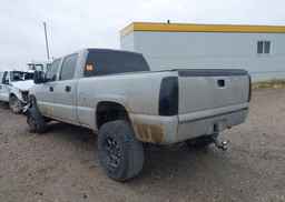 2005 GMC SIERRA 2500HD SL