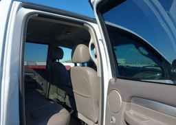 2004 DODGE RAM 1500 SLT