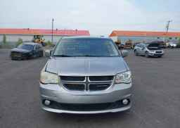 2013 DODGE GRAND CARAVAN CREW