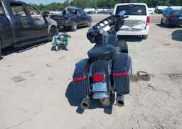 2018 HARLEY-DAVIDSON FLHTCU ULTRA CLASSIC ELECTRA GLD