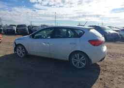2011 KIA FORTE5 2.4L SX