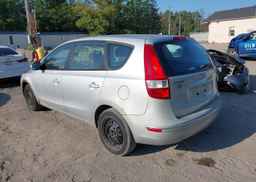 2011 HYUNDAI ELANTRA