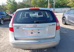 2011 HYUNDAI ELANTRA