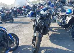 2024 YAMAHA XSR900