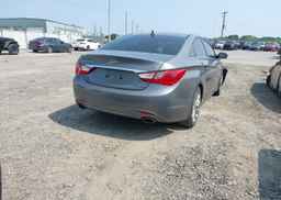 2013 HYUNDAI SONATA 2.0T LIMITED