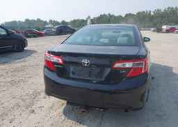2014 TOYOTA CAMRY LE