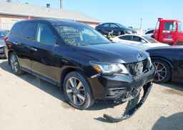 2017 NISSAN PATHFINDER S