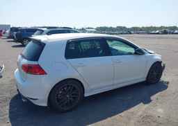 2016 VOLKSWAGEN GOLF R