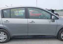 2012 NISSAN VERSA S
