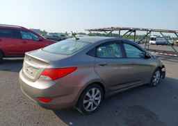 2013 HYUNDAI ACCENT GLS