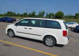 2013 DODGE GRAND CARAVAN SE