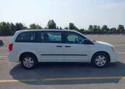 2013 DODGE GRAND CARAVAN SE