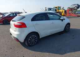 2015 KIA RIO LX
