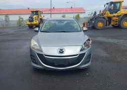 2010 MAZDA 3 I
