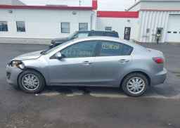 2010 MAZDA 3 I