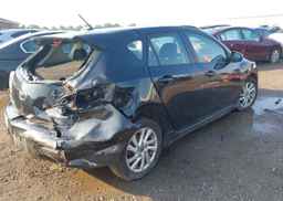 2013 MAZDA 3 I