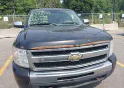2011 CHEVROLET SILVERADO K1500 LS