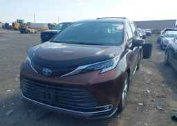 2021 TOYOTA SIENNA