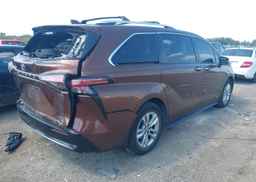 2021 TOYOTA SIENNA