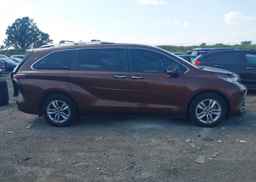 2021 TOYOTA SIENNA