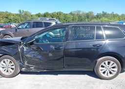 2017 VOLKSWAGEN GOLF SPORTWAGEN S