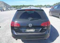 2017 VOLKSWAGEN GOLF SPORTWAGEN S