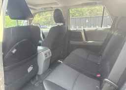 2010 TOYOTA 4RUNNER SR5