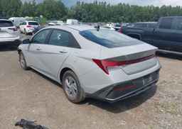 2025 HYUNDAI ELANTRA ESSENTIAL