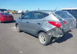 2011 HYUNDAI TUCSON GL