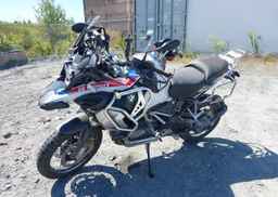 2022 BMW R 1250 GS ADVENTURE