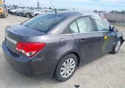 2011 CHEVROLET CRUZE LS