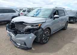 2024 KIA CARNIVAL EX
