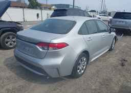 2022 TOYOTA COROLLA LE