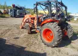 2017 Kubota TRACTOR