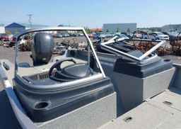 2021 CRESTLINER NO MODEL