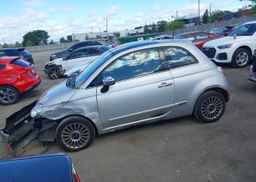 2013 FIAT 500 LOUNGE