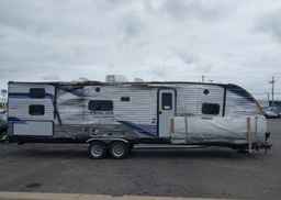 2022 COACHMEN CATALINA
