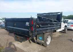 2022 FORD F-550 CHASSIS XL