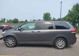 2012 TOYOTA SIENNA LE 7 PASSENGER