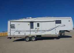 2000 FOREST RIVER CEDAR CREEK